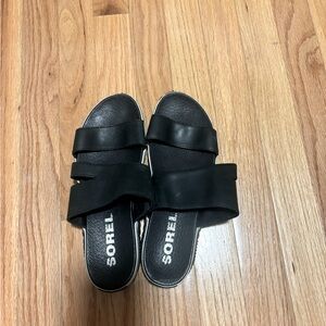 Sorel Black leather slides